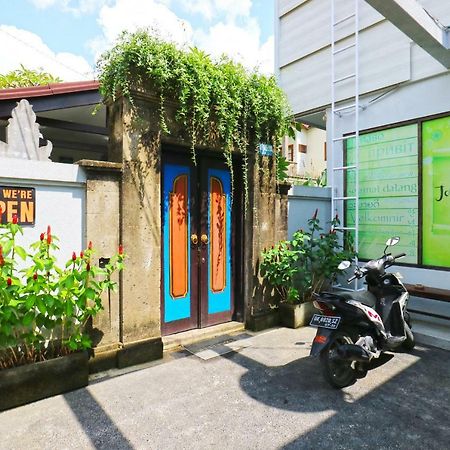 Reddoorz Hostel Near Gwk Main Gate Ungasan Екстериор снимка