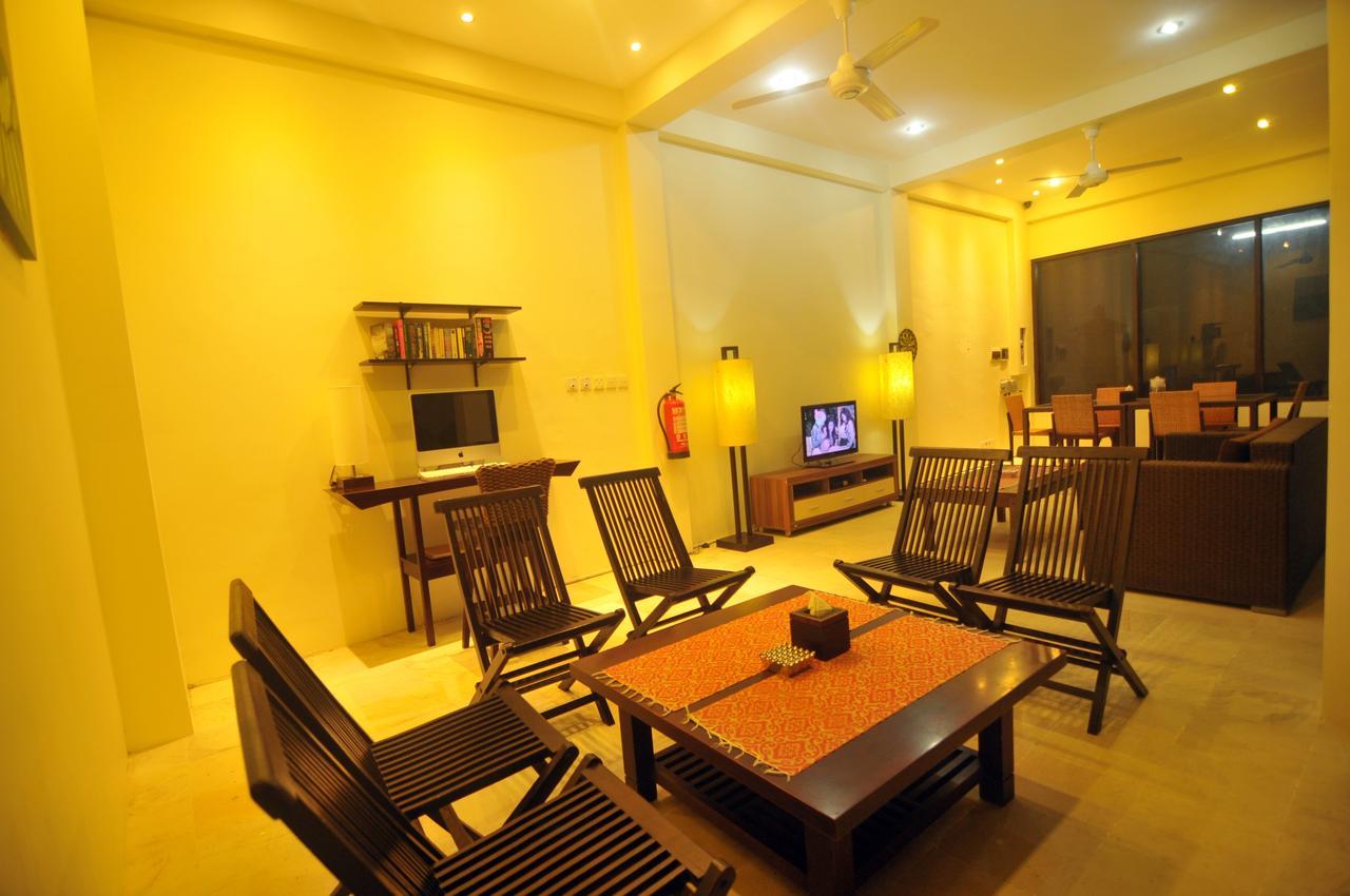 Reddoorz Hostel Near Gwk Main Gate Ungasan Екстериор снимка