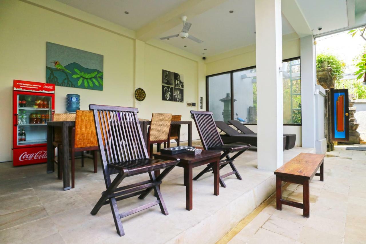 Reddoorz Hostel Near Gwk Main Gate Ungasan Екстериор снимка