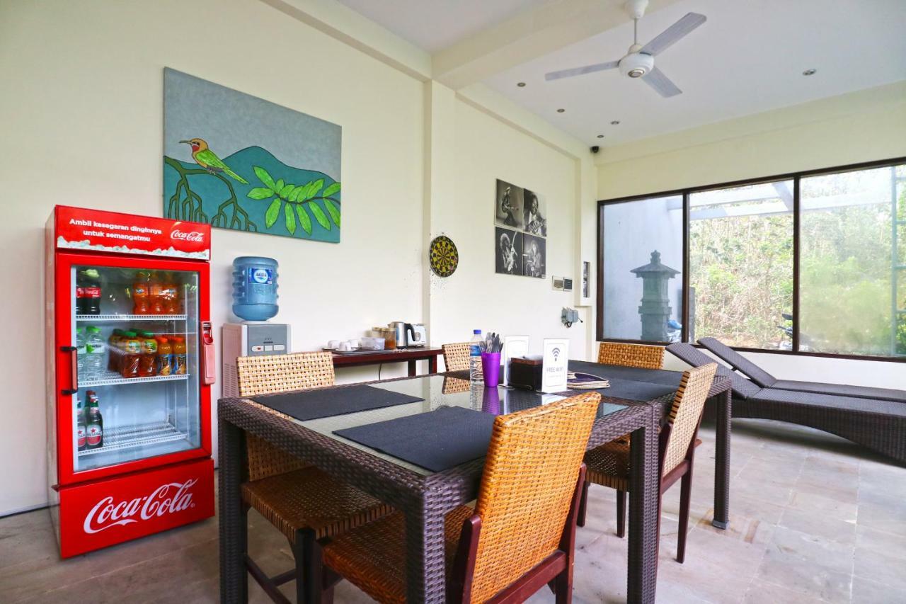Reddoorz Hostel Near Gwk Main Gate Ungasan Екстериор снимка