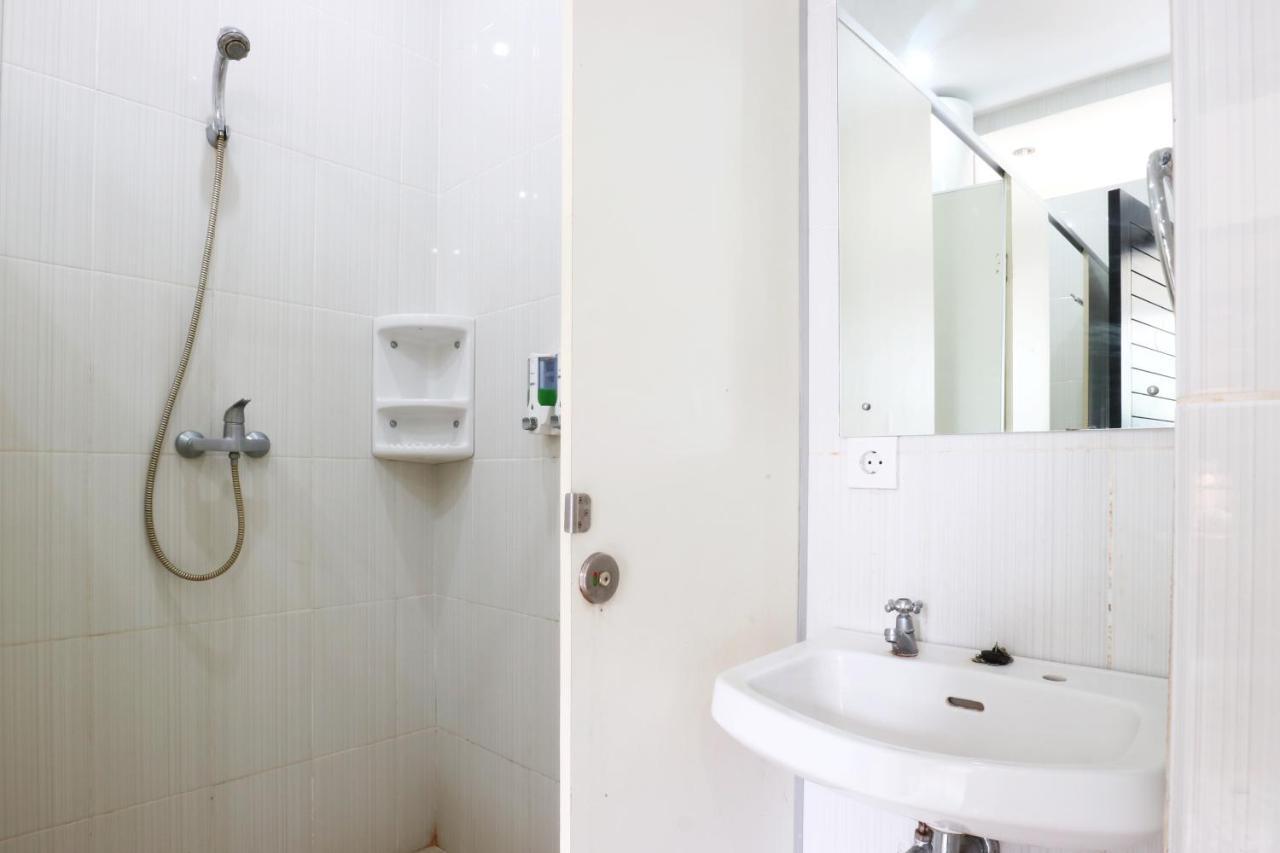 Reddoorz Hostel Near Gwk Main Gate Ungasan Екстериор снимка