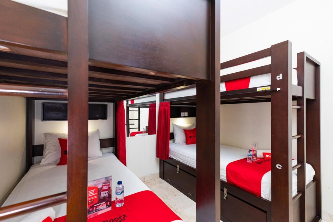 Reddoorz Hostel Near Gwk Main Gate Ungasan Екстериор снимка
